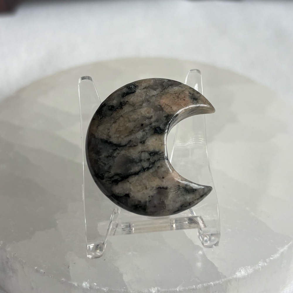 Unknown crystal moon carving